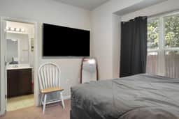 Modern 2BR Haven near Austin & Tesla - Image 4